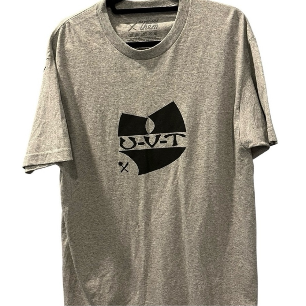 Us Versus Them Wu Tang Short Sleeve T-Shirt Size Large